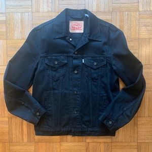 Men's Levi's Black Denim Trucker Jacket, Large. L.